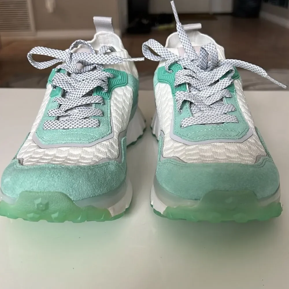 P448 Women’s Lightning Platform Sneakers